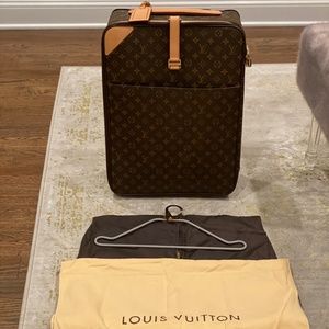 Louis Vuitton Authentic Pegas 55 Suitcase